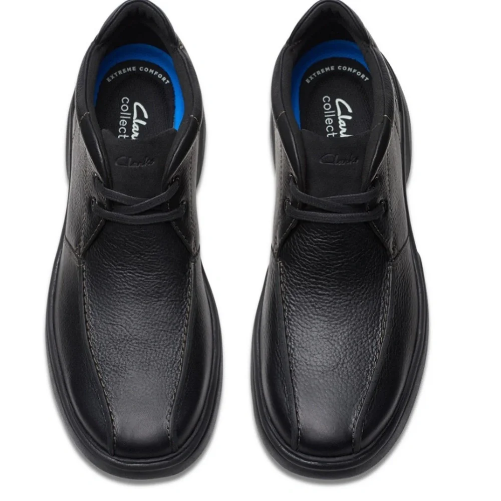 CLARKS Bradley Up Boot in black tumbled leather‎ Size 9 A22